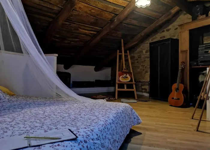 Casa *