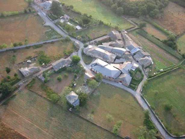 Casa * Ferreirua